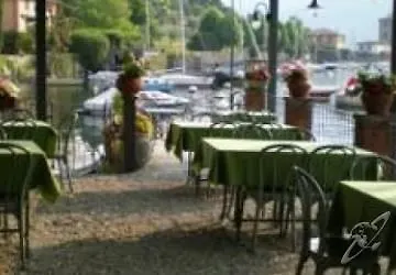 מלון La Pergola 2*